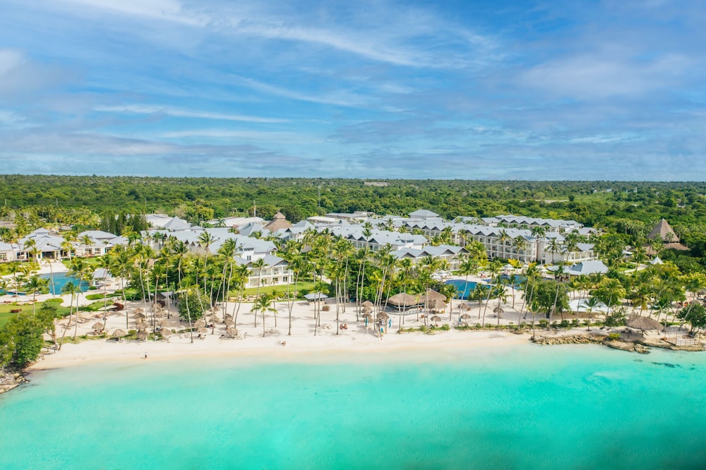 Dreams La Romana Resort & Spa - All Inclusive — Beach in Bayahibe, La Altagracia