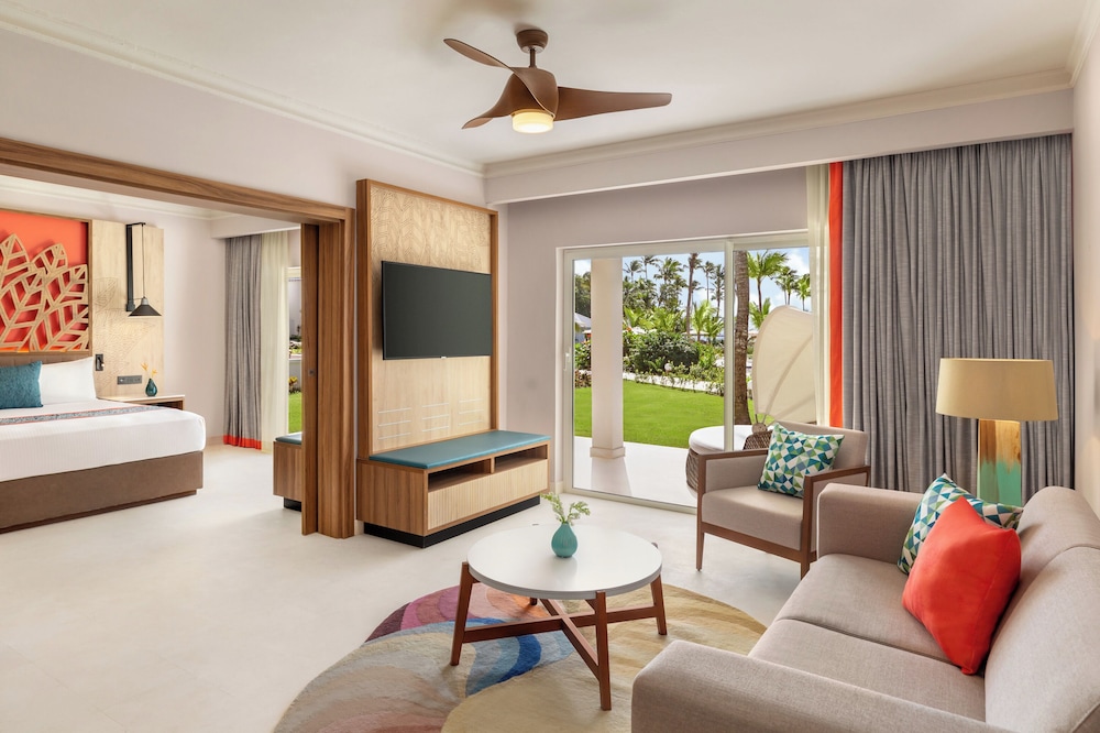 Dreams La Romana Resort & Spa - All Inclusive — Hotel rooms in Bayahibe, La Altagracia
