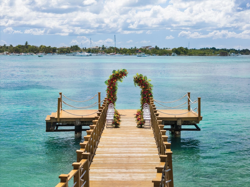 Dreams La Romana Resort & Spa - All Inclusive — Attractions in the area in Bayahibe, La Altagracia