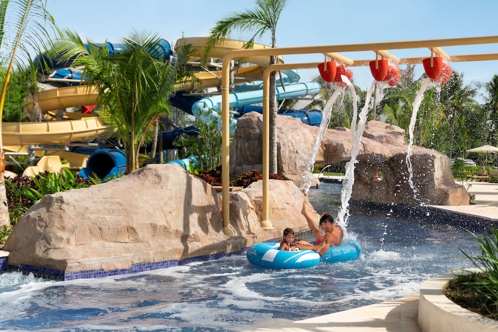 Dreams La Romana Resort & Spa - All Inclusive — Swimming pool in Bayahibe, La Altagracia