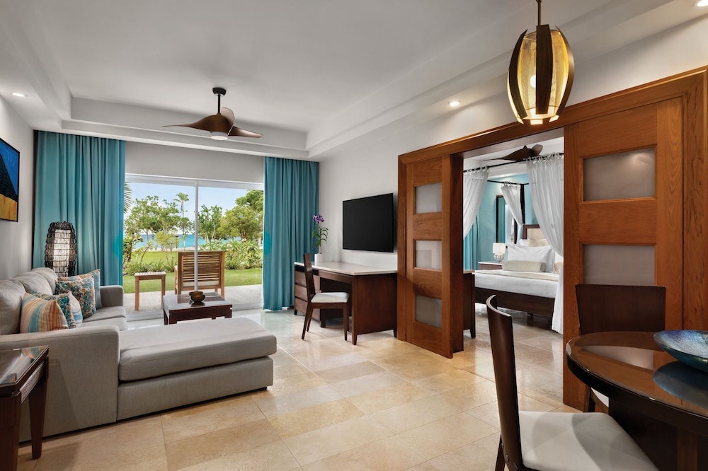 Dreams La Romana Resort & Spa - All Inclusive — Hotel rooms in Bayahibe, La Altagracia