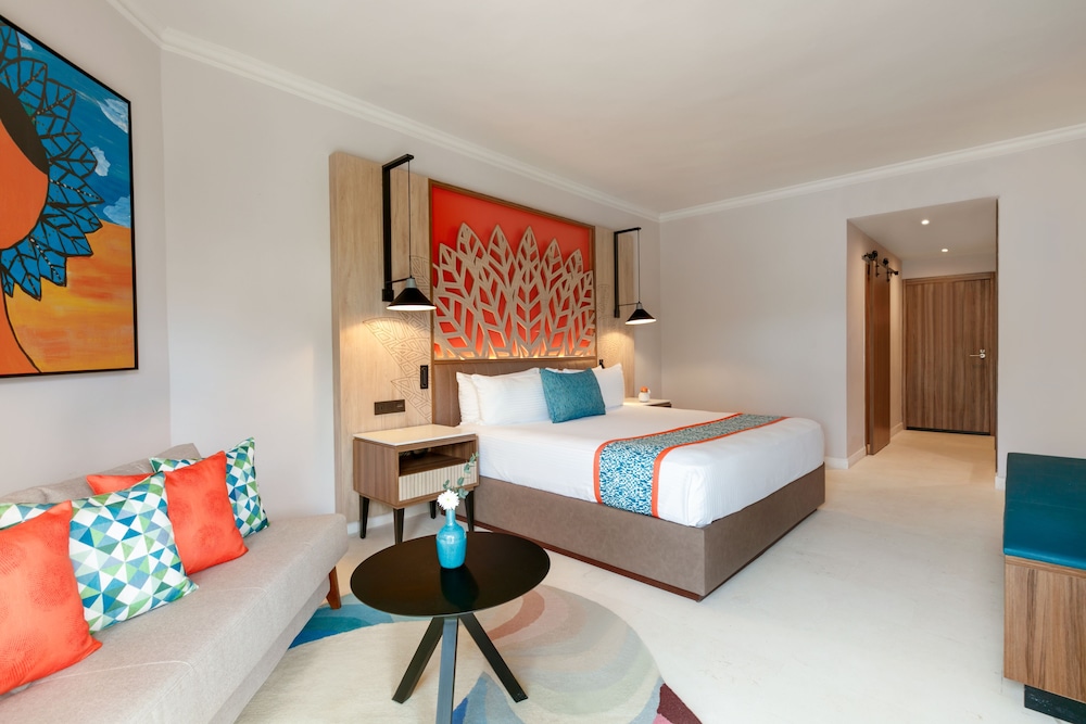 Dreams La Romana Resort & Spa - All Inclusive — Hotel rooms in Bayahibe, La Altagracia