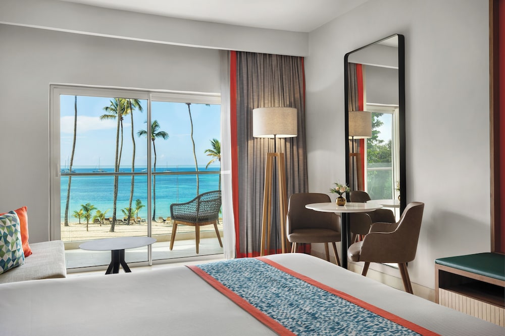 Dreams La Romana Resort & Spa - All Inclusive — Hotel rooms in Bayahibe, La Altagracia