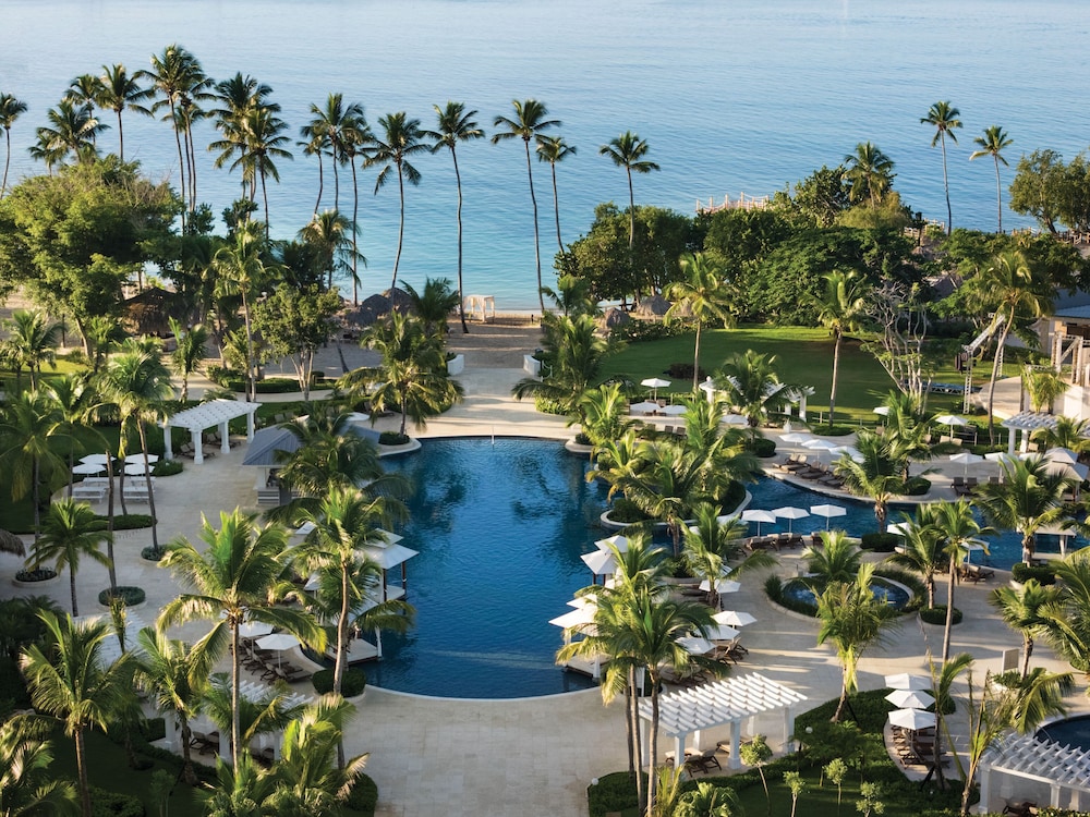 Dreams La Romana Resort & Spa - All Inclusive — Swimming pool in Bayahibe, La Altagracia