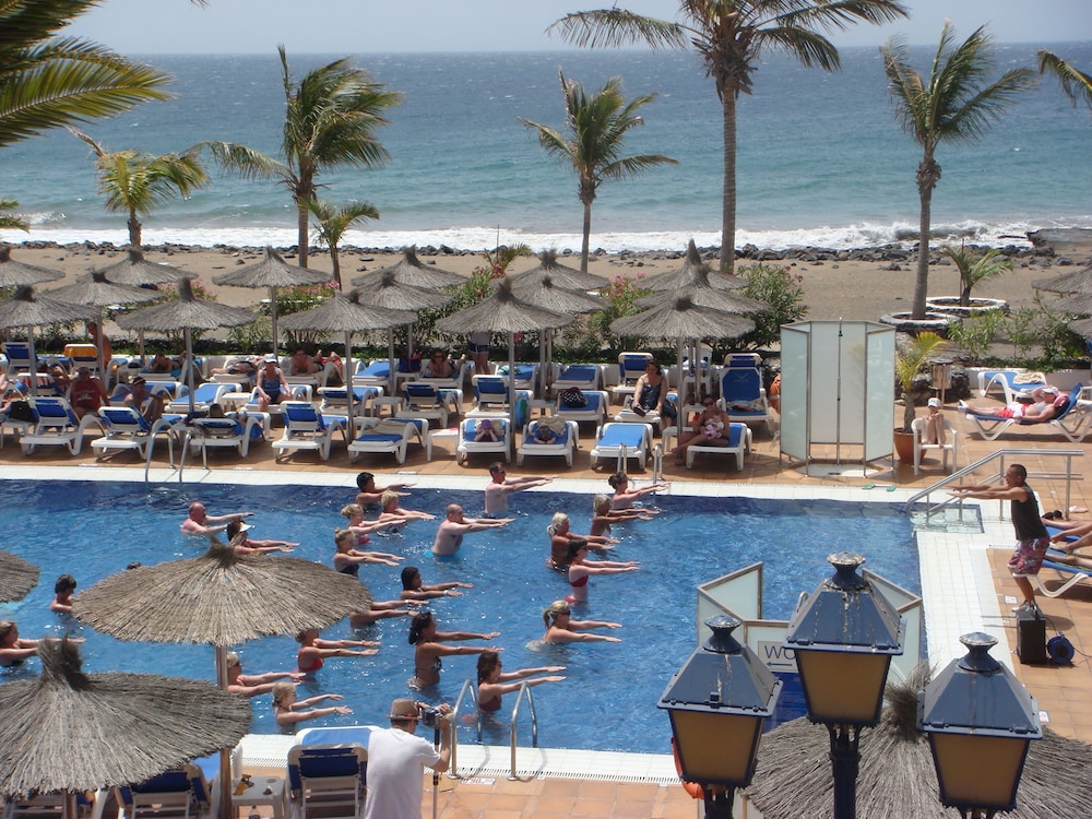 VIK Hotel San Antonio — Swimming pool in Puerto del Carmen, Canary Islands