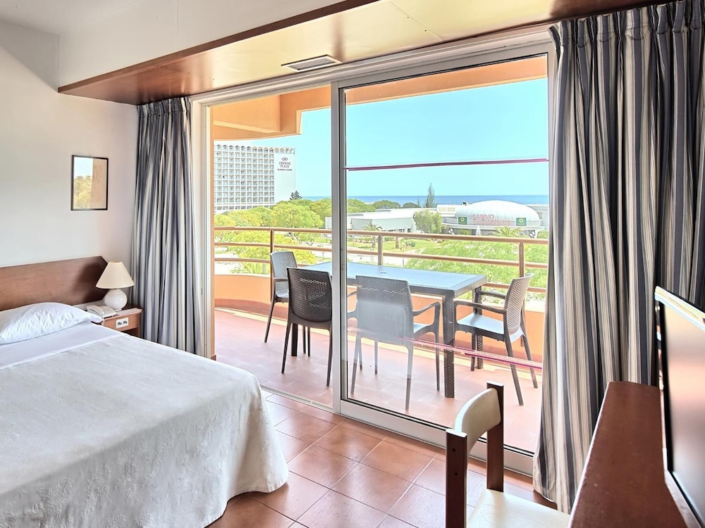 Portobelo Vilamoura Hotel — Hotel rooms in Vilamoura, Faro