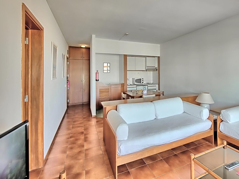 Portobelo Vilamoura Hotel — Hotel rooms in Vilamoura, Faro