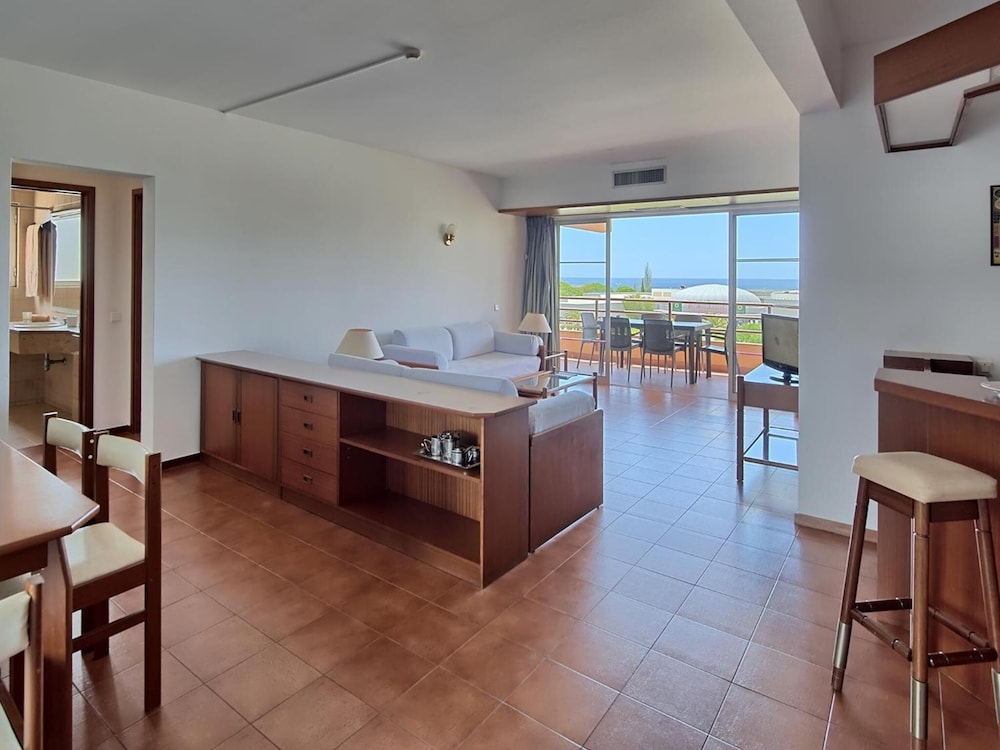 Portobelo Vilamoura Hotel — Hotel rooms in Vilamoura, Faro