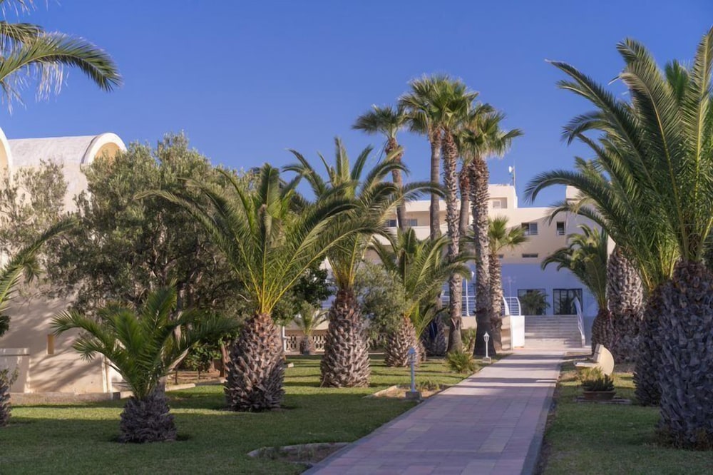 Hotel Dar Khayam — Hotel building in Hammamet, Nabeul
