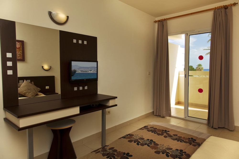 Hotel Dar Khayam — Hotel rooms in Hammamet, Nabeul