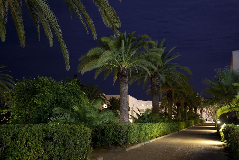 Hotel Dar Khayam — Hotel building in Hammamet, Nabeul