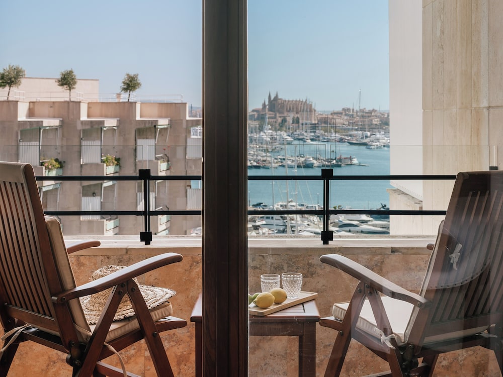Hotel Victoria Gran Meliá — Attractions in the area in Palma de Mallorca, Balearic Islands