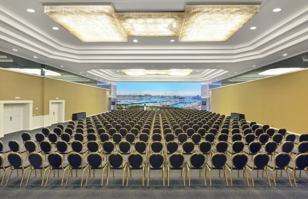 Hotel Victoria Gran Meliá — Hotel building in Palma de Mallorca, Balearic Islands