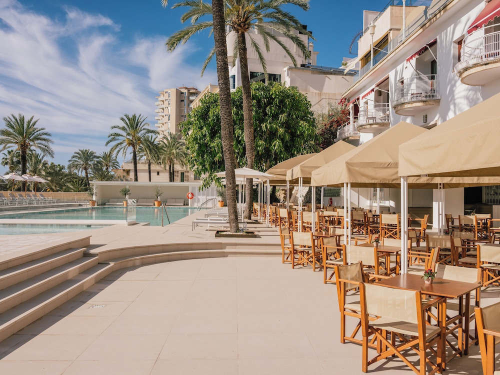 Hotel Victoria Gran Meliá — Restaurant & bars in Palma de Mallorca, Balearic Islands