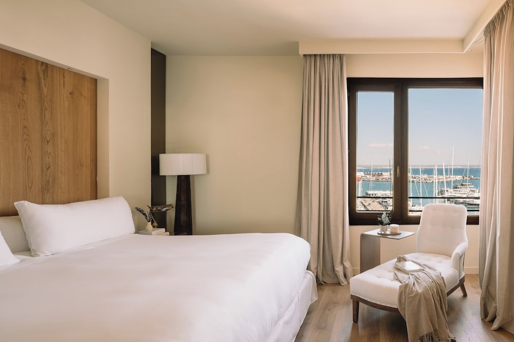 Hotel Victoria Gran Meliá — Hotel rooms in Palma de Mallorca, Balearic Islands