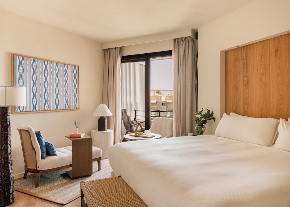 Hotel Victoria Gran Meliá — Hotel rooms in Palma de Mallorca, Balearic Islands