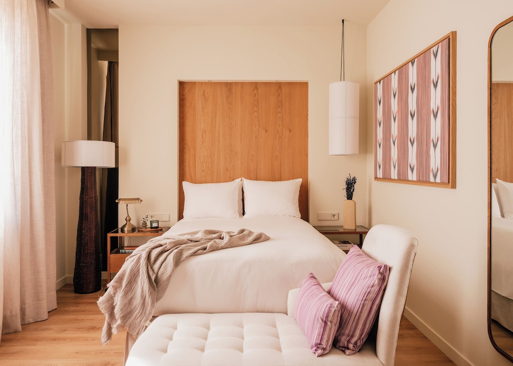 Hotel Victoria Gran Meliá — Hotel rooms in Palma de Mallorca, Balearic Islands