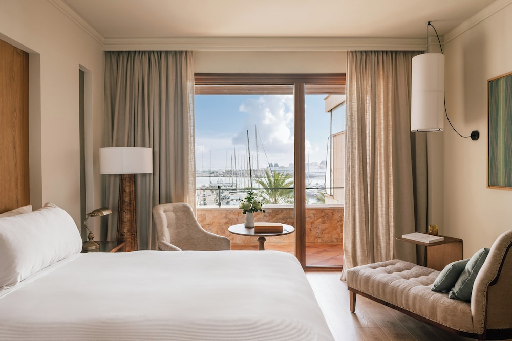 Hotel Victoria Gran Meliá — Hotel rooms in Palma de Mallorca, Balearic Islands