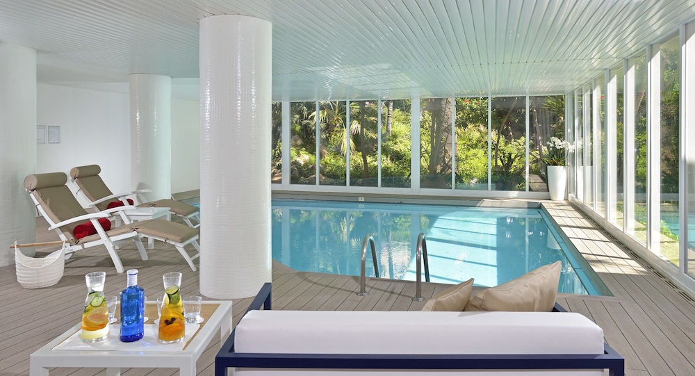Hotel Victoria Gran Meliá — Swimming pool in Palma de Mallorca, Balearic Islands