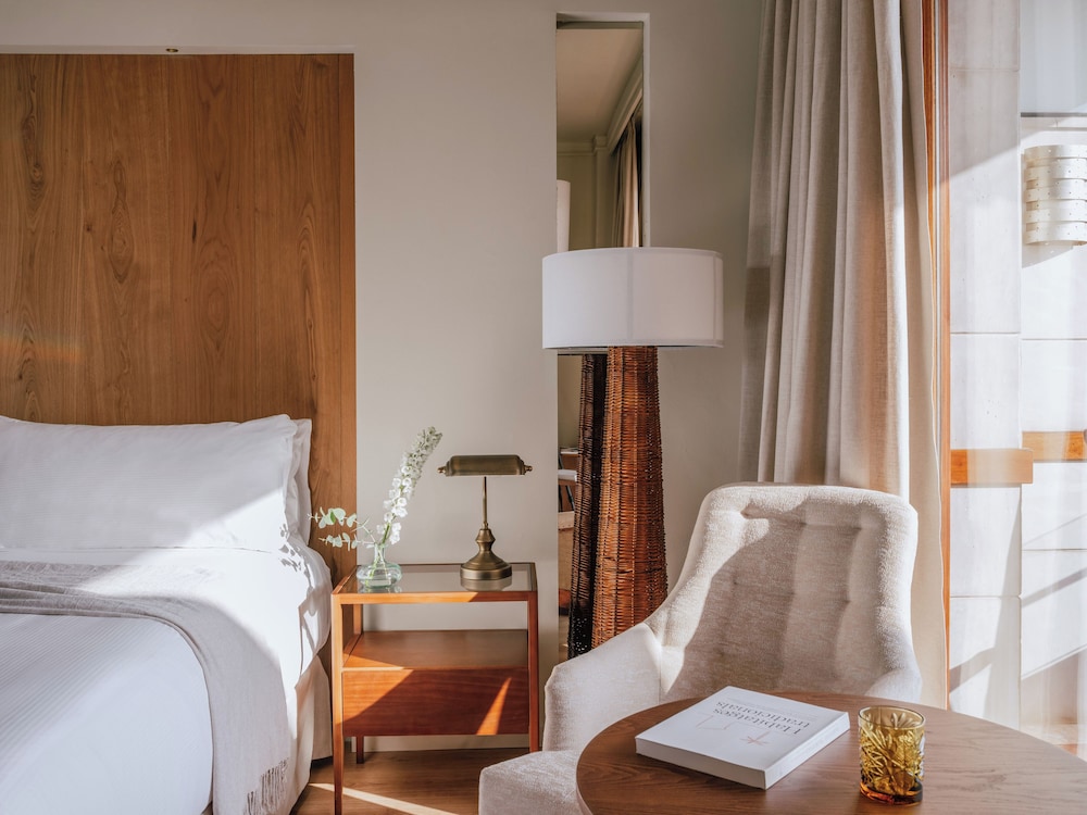 Hotel Victoria Gran Meliá — Hotel rooms in Palma de Mallorca, Balearic Islands