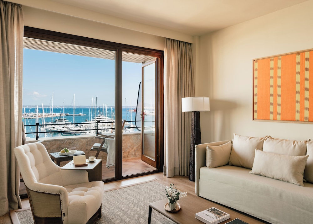 Hotel Victoria Gran Meliá — Hotel rooms in Palma de Mallorca, Balearic Islands