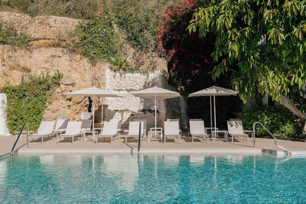 Hotel Victoria Gran Meliá — Swimming pool in Palma de Mallorca, Balearic Islands