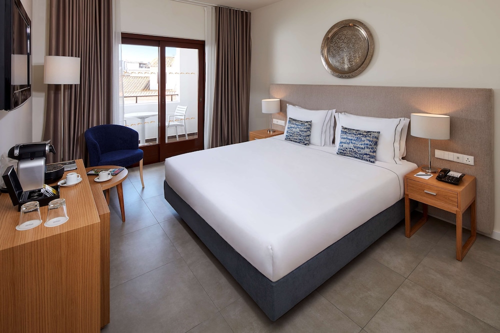 NH Lagos Algarve Resort — Hotel rooms in Lagos, Faro