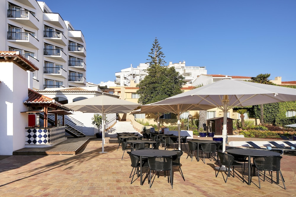 NH Lagos Algarve Resort — Restaurant & bars in Lagos, Faro