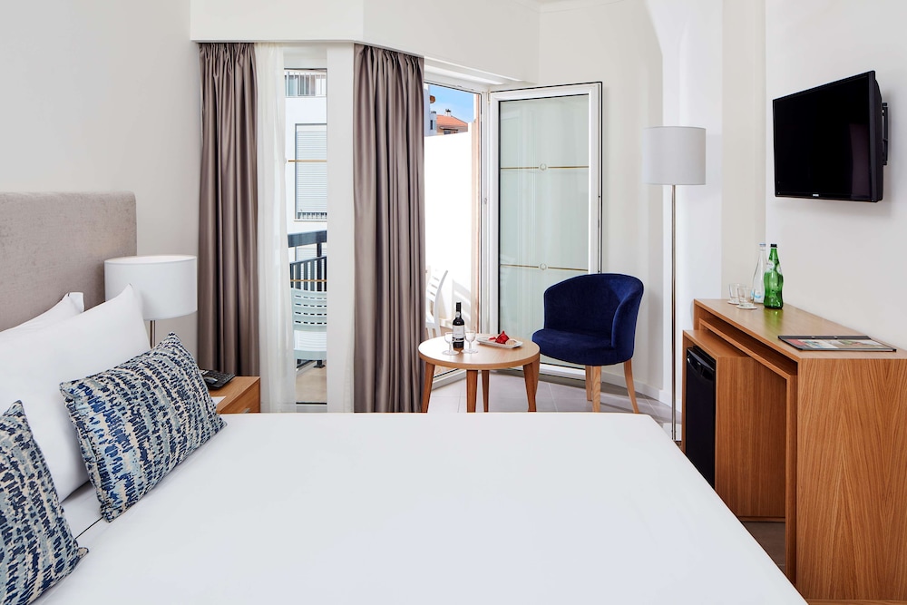 NH Lagos Algarve Resort — Hotel rooms in Lagos, Faro
