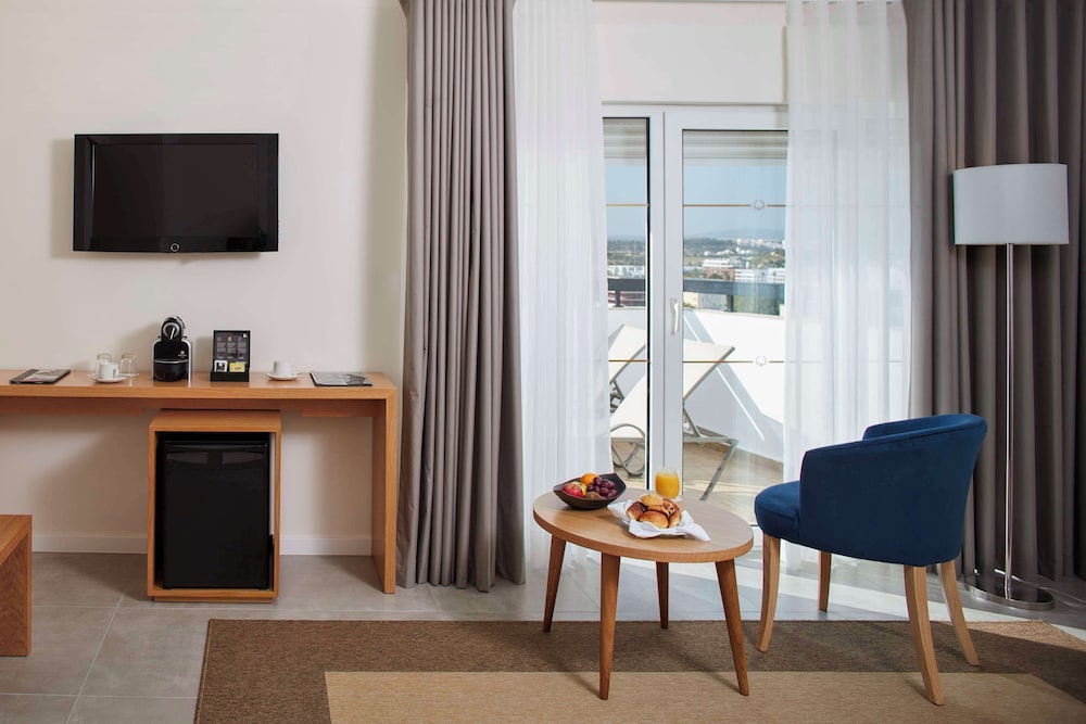 NH Lagos Algarve Resort — Hotel rooms in Lagos, Faro