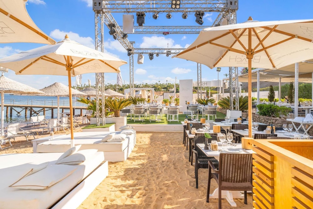 Domina Coral Bay Resort, Diving , Spa & Casino — Restaurant & bars in Sharm El Sheikh, South Sinai