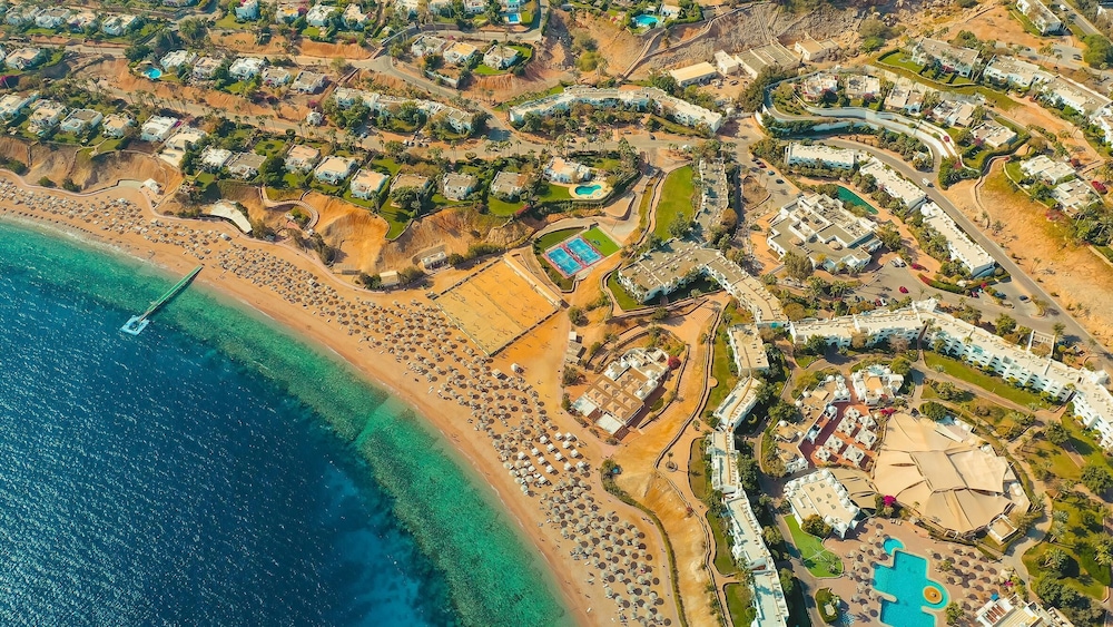Domina Coral Bay Resort, Diving , Spa & Casino — Beach in Sharm El Sheikh, South Sinai