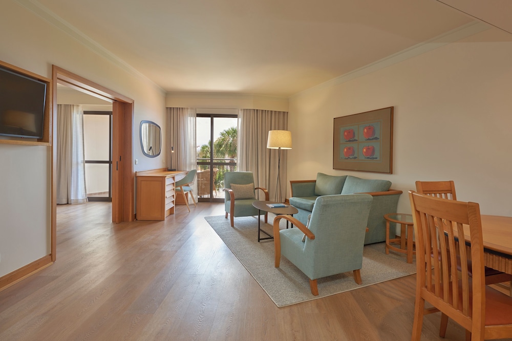 Porto Mare Hotel, by PortoBay — Hotel rooms in Funchal, Madeira
