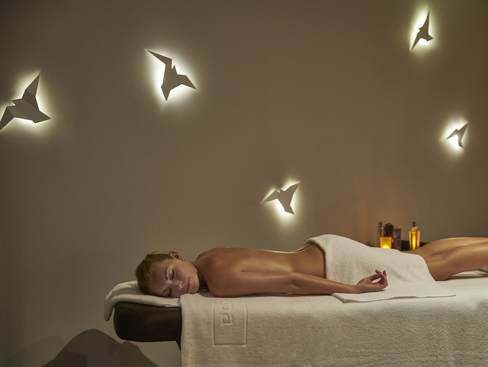Porto Mare Hotel, by PortoBay — Spa in Funchal, Madeira