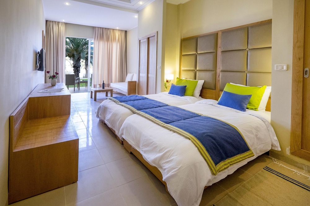 Hotel Bel Azur Thalasso & Bungalows — Hotel rooms in Hammamet, Nabeul