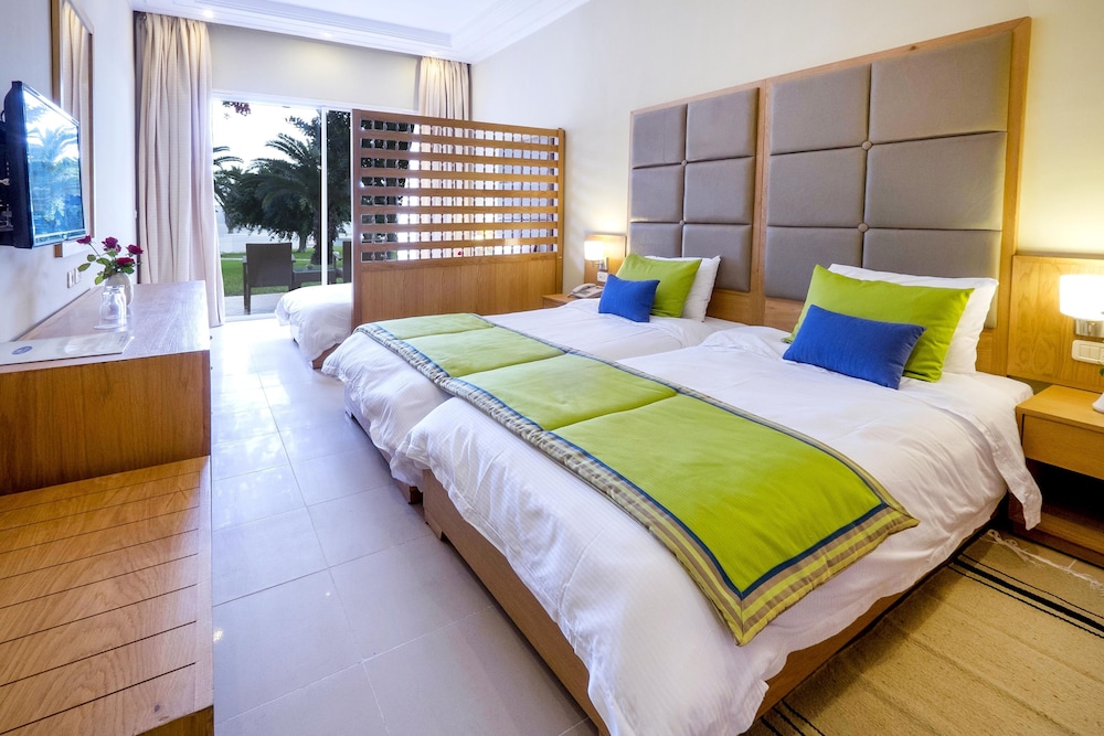 Hotel Bel Azur Thalasso & Bungalows — Hotel rooms in Hammamet, Nabeul