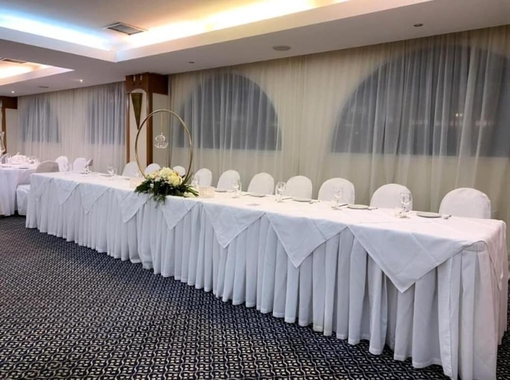 Navarria Hotel — Restaurant & bars in Limassol, Limassol Region
