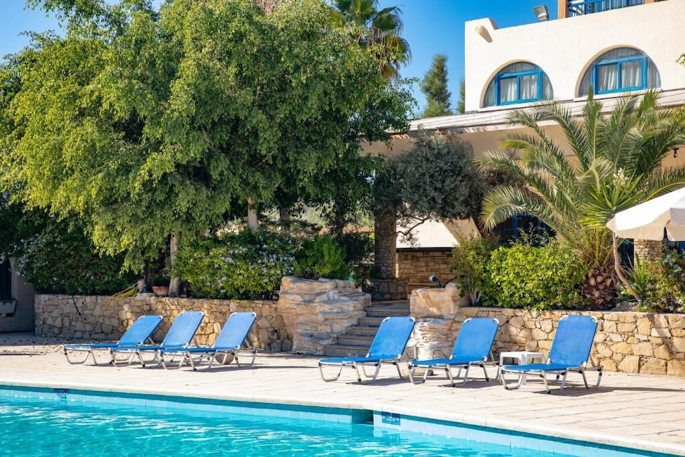 Navarria Hotel — Swimming pool in Limassol, Limassol Region