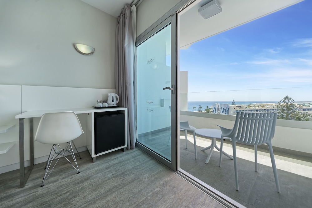 Hotel Caserío — Hotel rooms in Playa del Ingles, Canary Islands