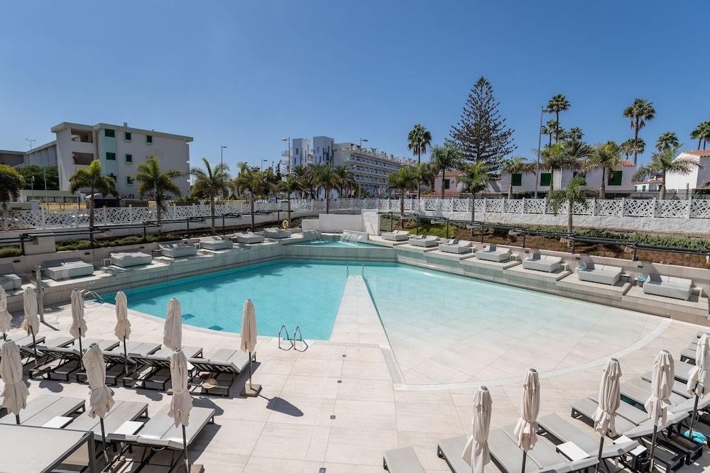 Hotel Caserío — Swimming pool in Playa del Ingles, Canary Islands