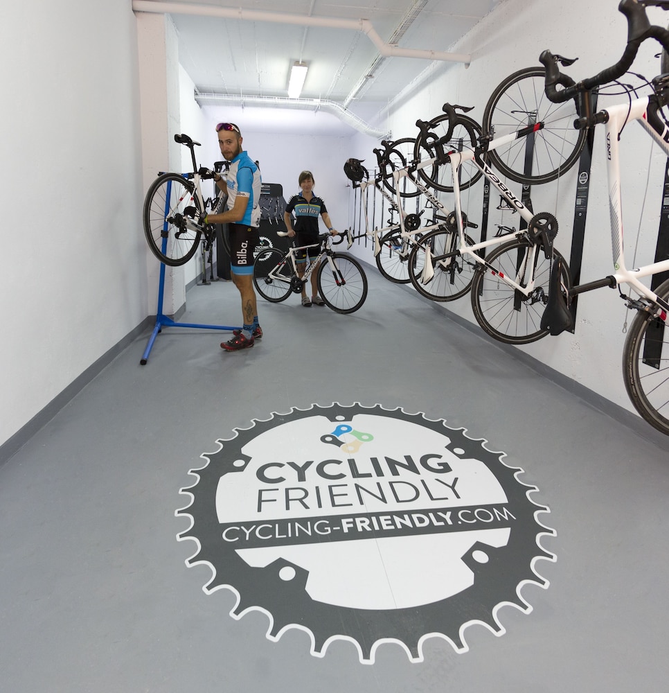 Hotel Puente Real — Sports & recreation in Torremolinos, Andalusia