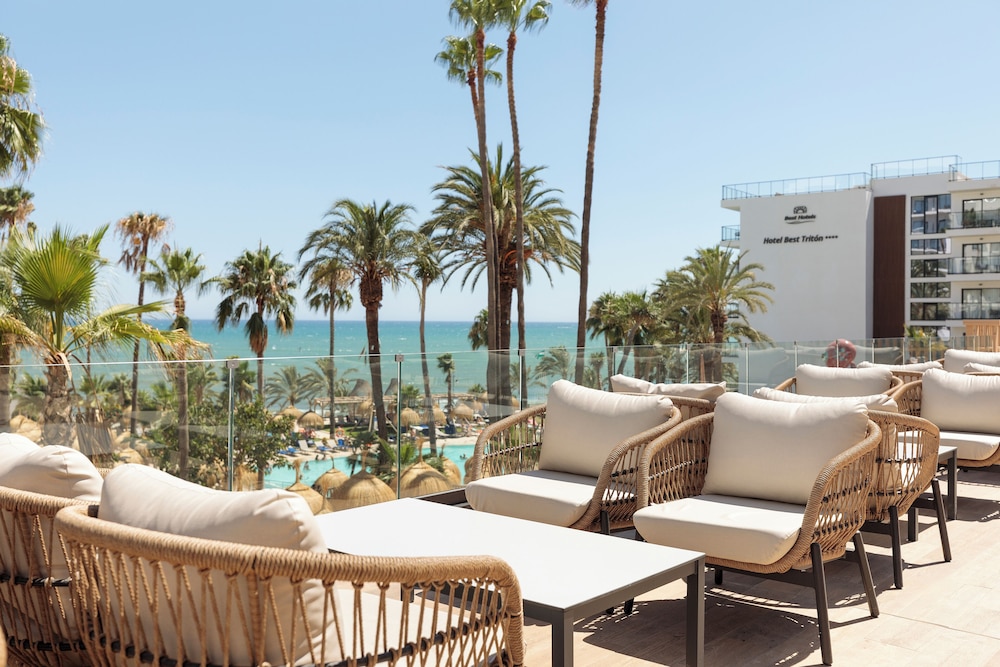 Hotel Best Tritón — Hotel building in Benalmadena, Andalusia