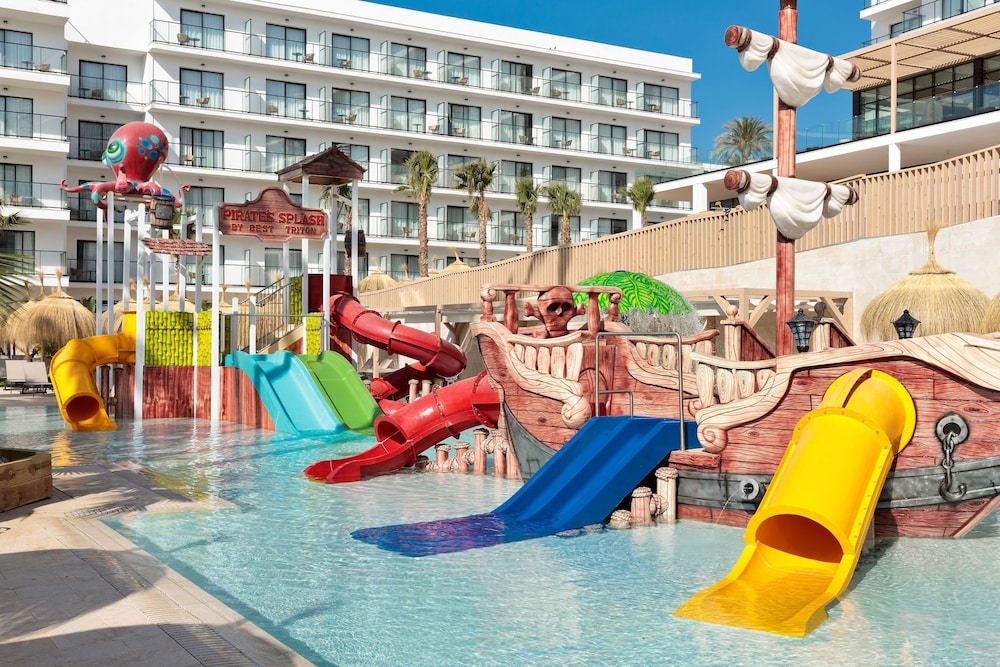 Hotel Best Tritón — Attractions for children in Benalmadena, Andalusia