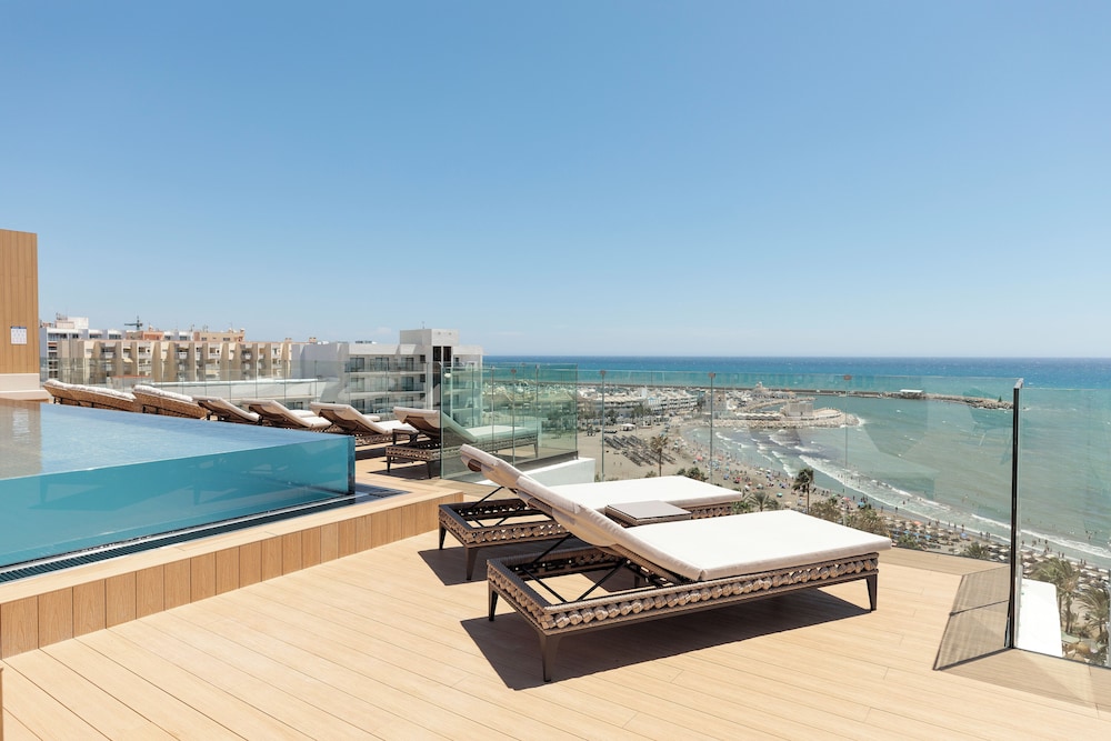 Hotel Best Tritón — Swimming pool in Benalmadena, Andalusia