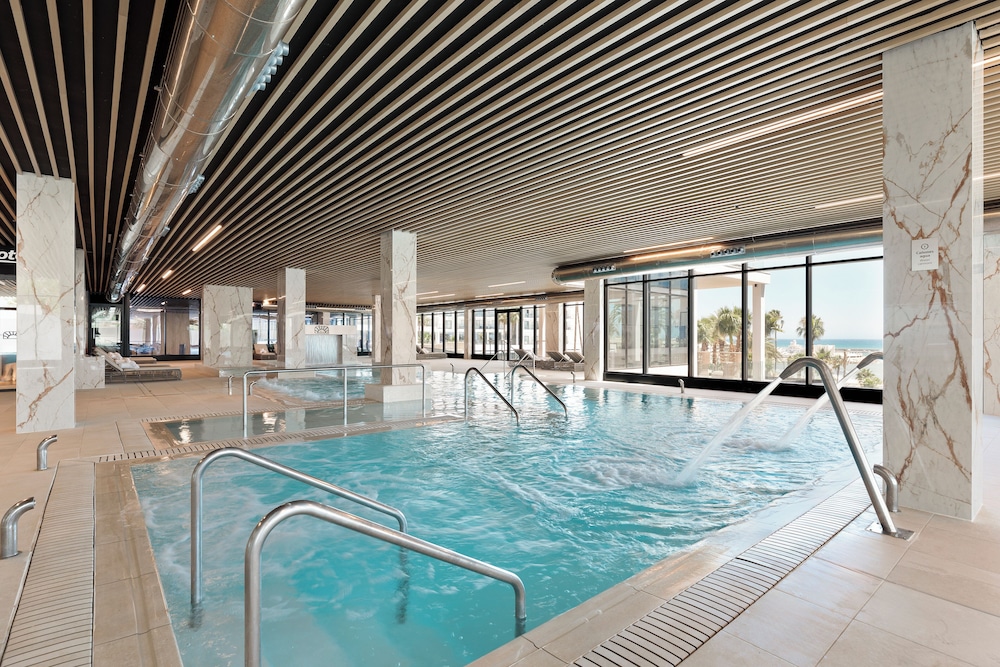 Hotel Best Tritón — Swimming pool in Benalmadena, Andalusia