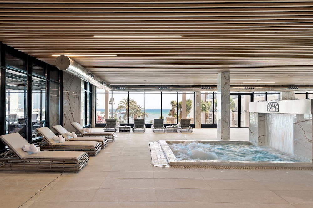 Hotel Best Tritón — Spa in Benalmadena, Andalusia