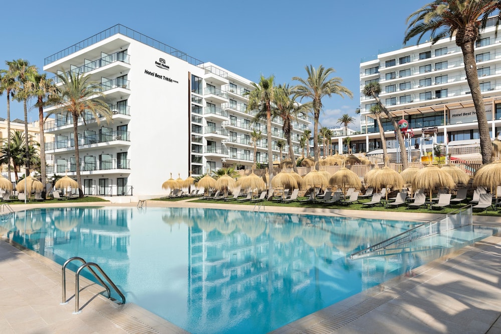 Hotel Best Tritón — Swimming pool in Benalmadena, Andalusia