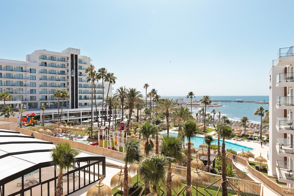 Hotel Best Tritón — Attractions for children in Benalmadena, Andalusia