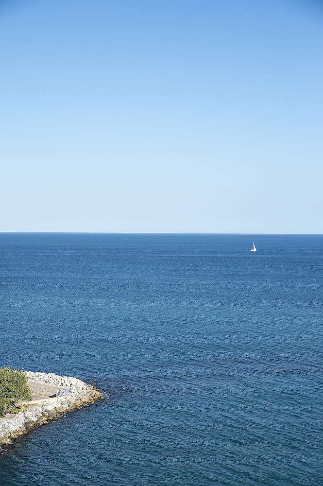 Hotel El Puerto by Pierre & Vacances — Attractions in the area in Fuengirola, Andalusia