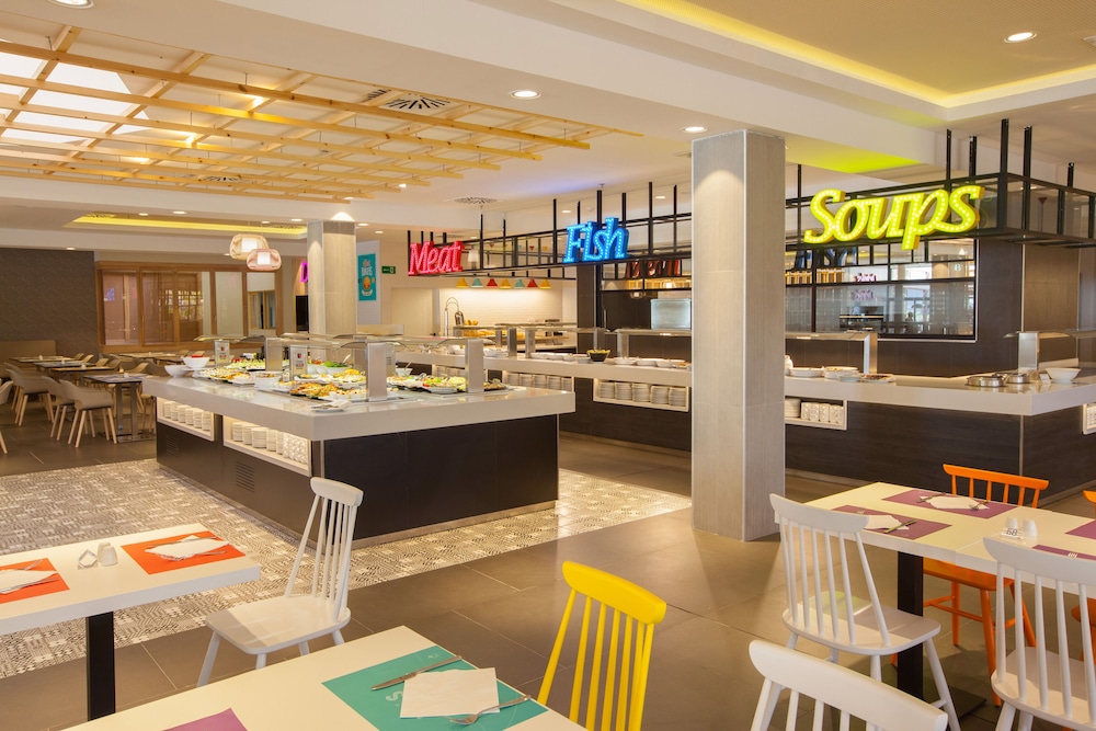 Abora Continental by Lopesan Hotels - All Inclusive — Restaurant & bars in Playa del Ingles, Canary Islands